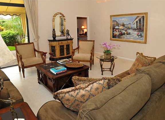 Home For Sale In Broken Sound