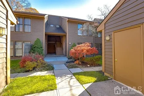 115 Heather Ct Photo 1