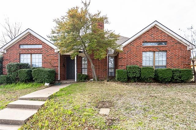 1st image of 716 Azalia Dr