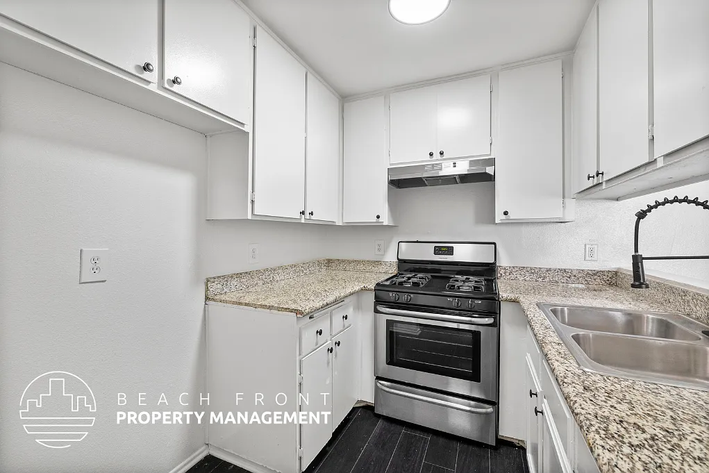 2216-2218 Court St. — Photo 1