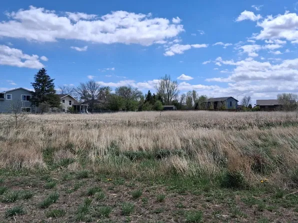 815 W Country Rd, Rapid City, SD 57701