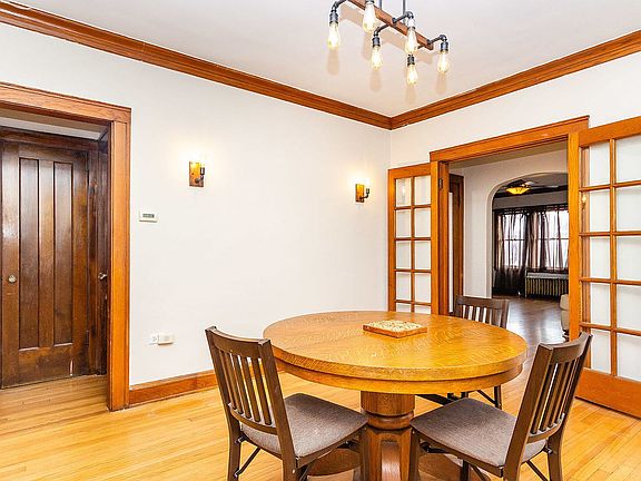 5th image of 1519 Cuyler Ave