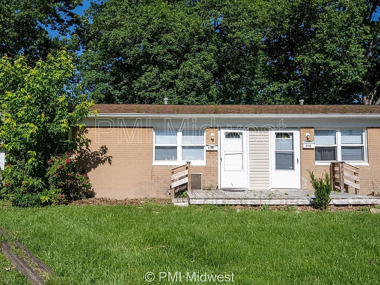 3146 Asbury St — Photo 1