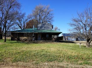 323 S Hinton St, Kingman, KS 67068