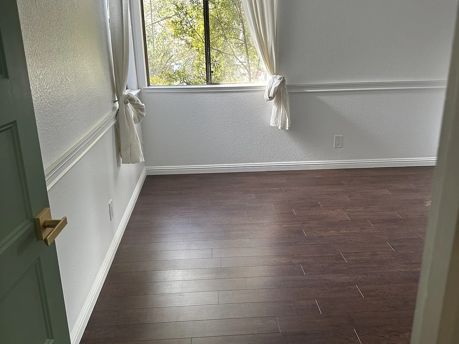 3 bed, 2.5 bath, 1748 sqft, $1,100 — Photo 1
