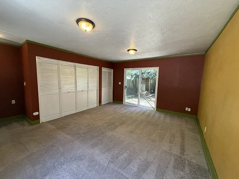 1315 Washington St — Photo 13
