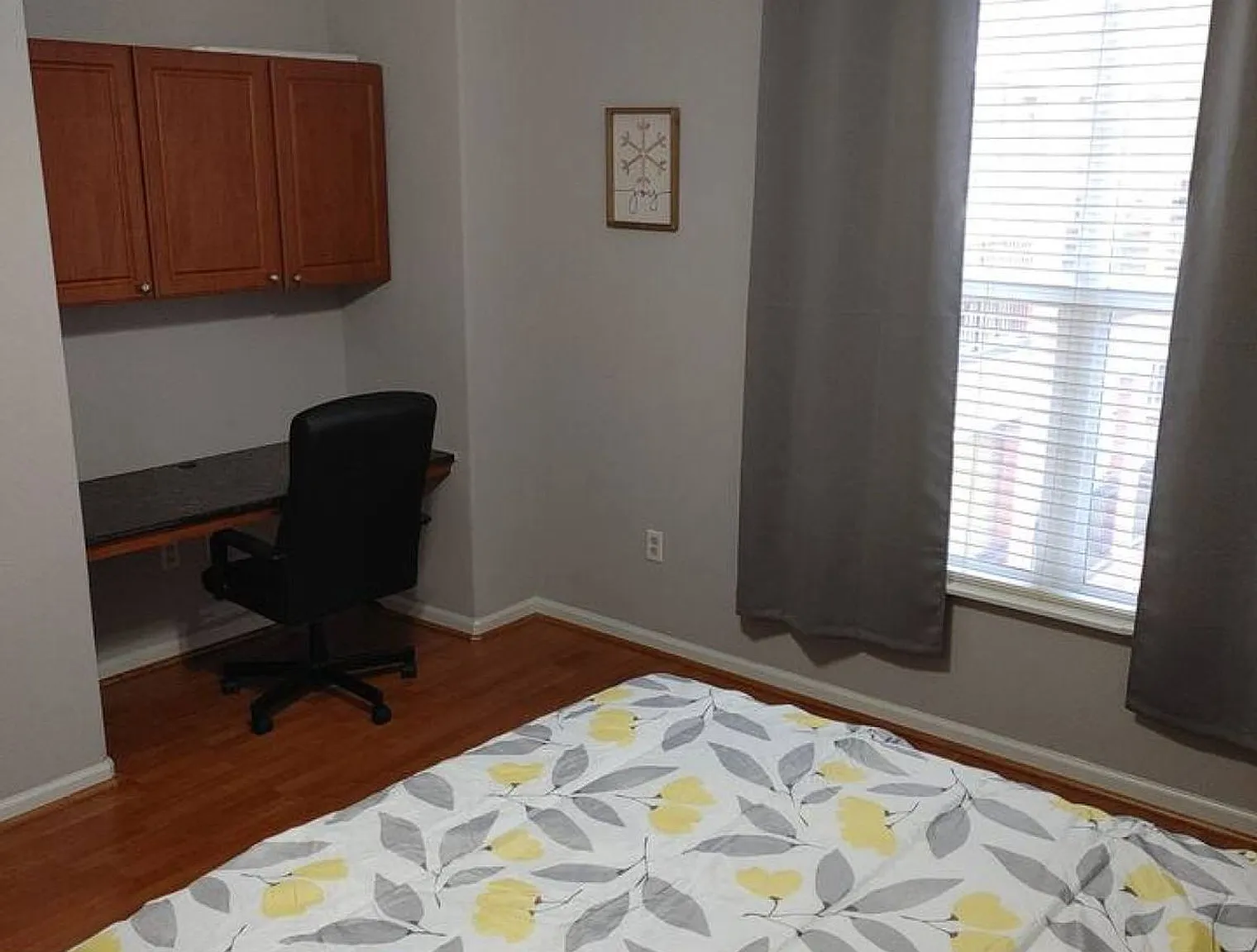 2 bed, 2.0 bath, 1485 sqft, $3,196 — Photo 4