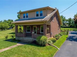 962 E Macada Rd, Bethlehem, PA 18017