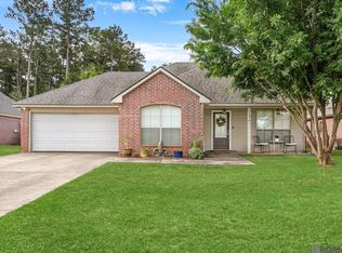 11374 Buckingham Ave, Denham Springs, LA 70726