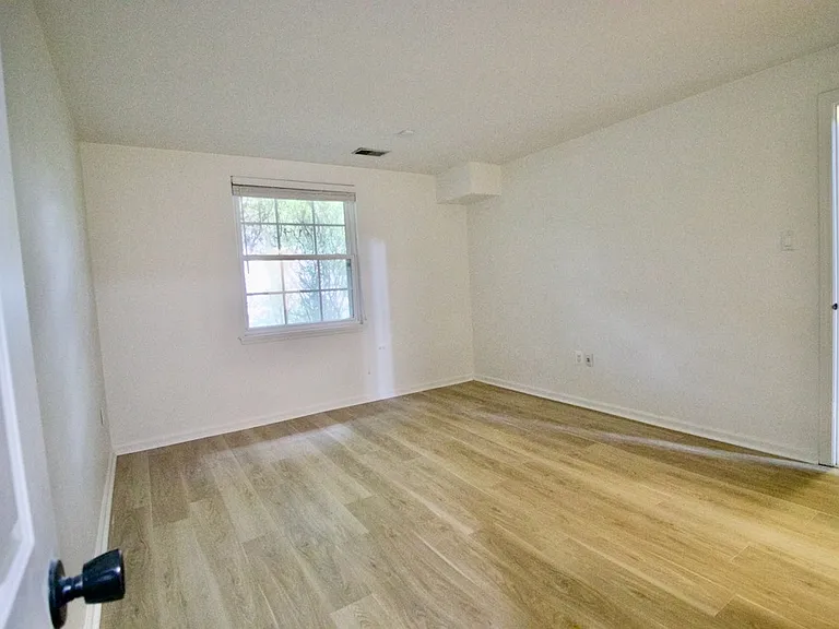 Robin Ridge Ct — Photo 22