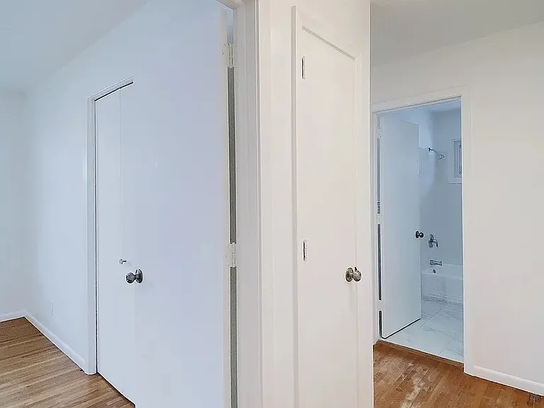 3044 Buchanan St NE — Photo 13