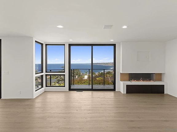 3rd image of 1846 Castellana Rd