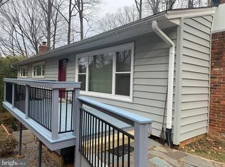 3703 Quaint Acre Cir, Falls Church, VA 22041