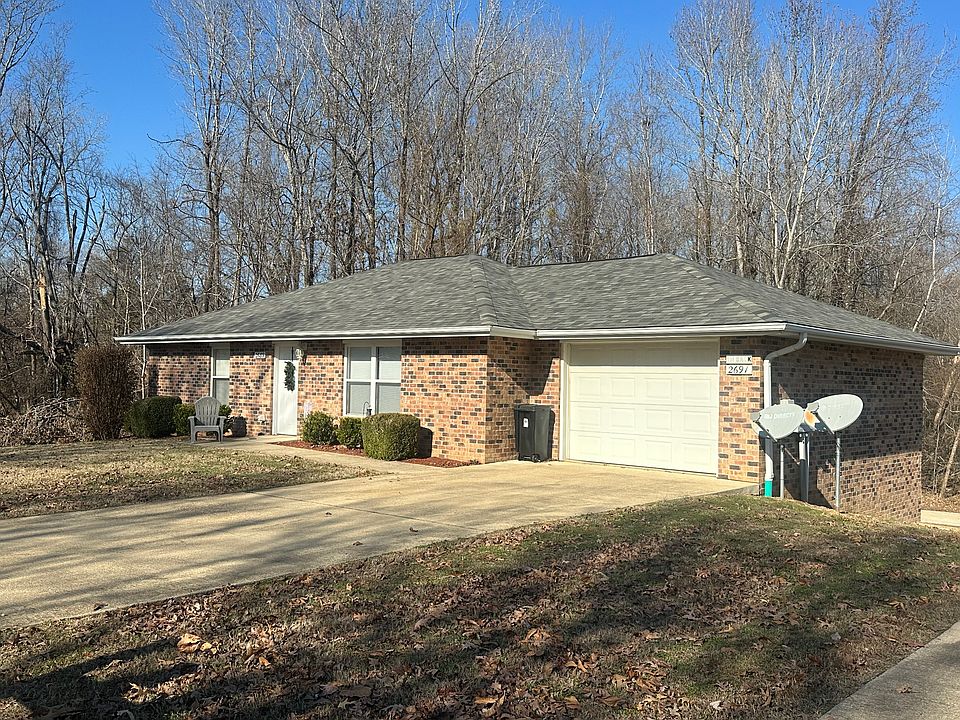 1st image of 2691 Debbie Ln