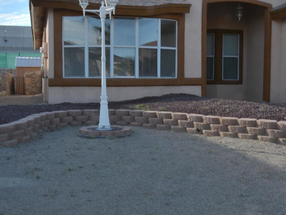 1st image of 1169 Amber Morgan Dr