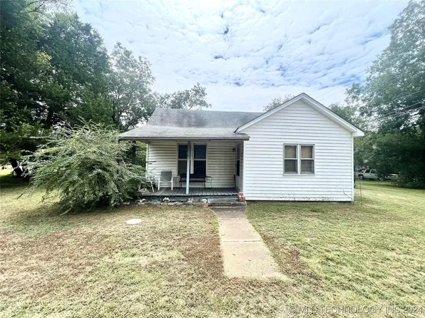 605 E Center St, Henryetta, OK 74437