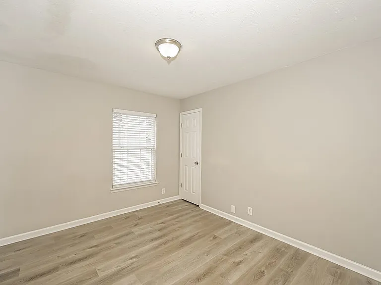 1120 Sima Shabat Ct — Photo 11