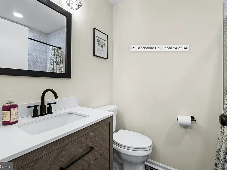 21 Sandstone Ct — Photo 12