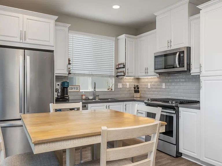 2601 Cranston Dr #712 — Photo 9