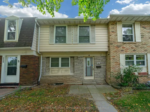 2238 Upper Middle Rd #4, Burlington, ON L7P 2Z9