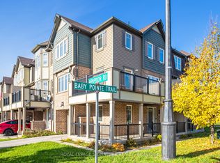 6 Baby Pointe Trl, Brampton, ON L7A0W1