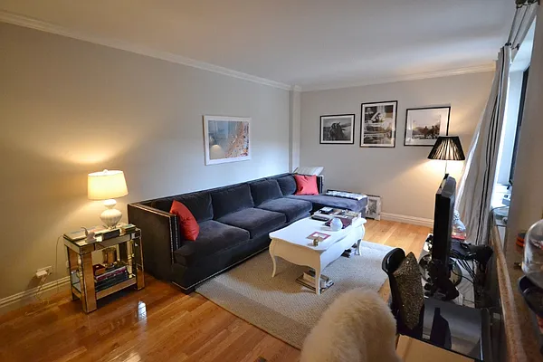 Rented by Bold New York | media 3