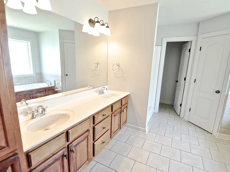 3617 Lexee Dr — Photo 13