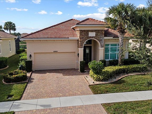 3rd image of 10464 SW Visconti Way