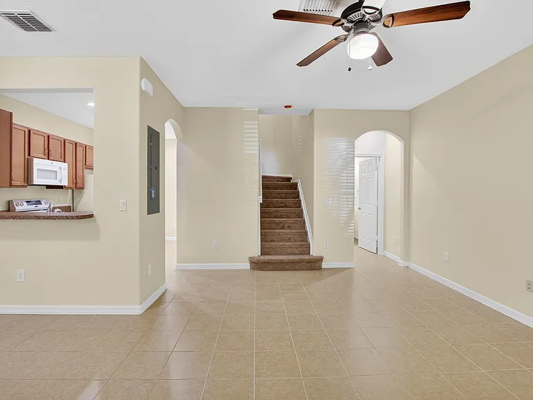 340 Lake Monterey Cir — Photo 15