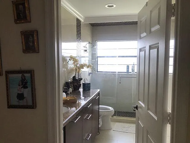 7960 Chula Vista Cres — Photo 22