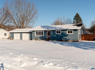 N5874 Walden Ct, Onalaska, WI 54650