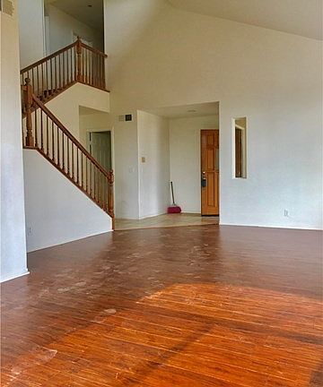 2nd image of 2358 Bonita St