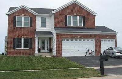 1st image of 605 School Dr