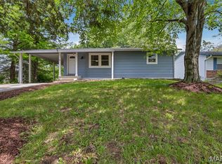 36 N Meadow Dr, O Fallon, MO 63366