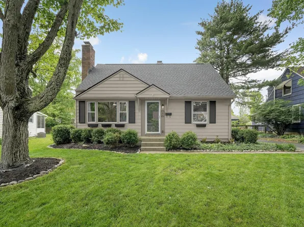 198 Loveman Ave, Worthington, OH 43085
