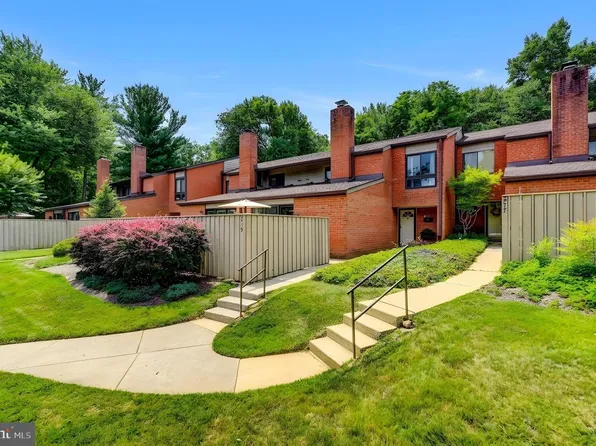 219 Deer Fox Ln, Lutherville Timonium, MD 21093