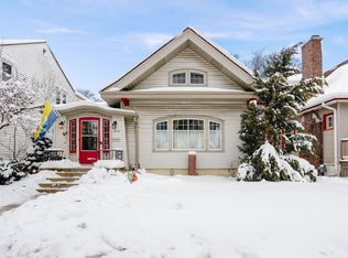 2113 N 55th St, Milwaukee, WI 53208