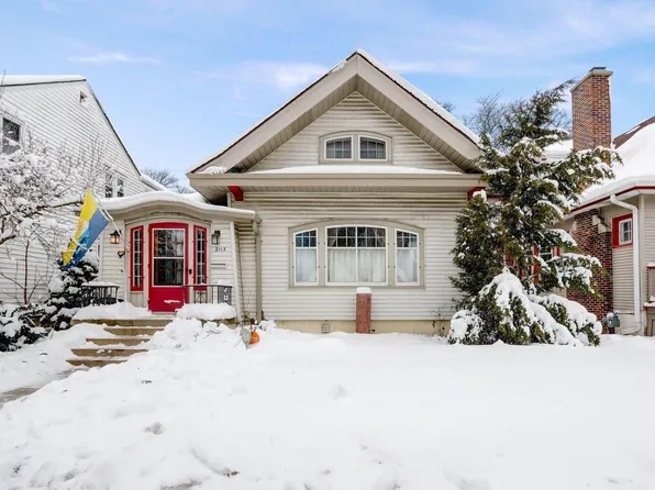 2113 North 55th STREET, Milwaukee, WI 53208