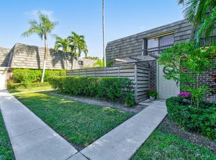 222 2nd Ter, Palm Beach Gardens, FL 33418