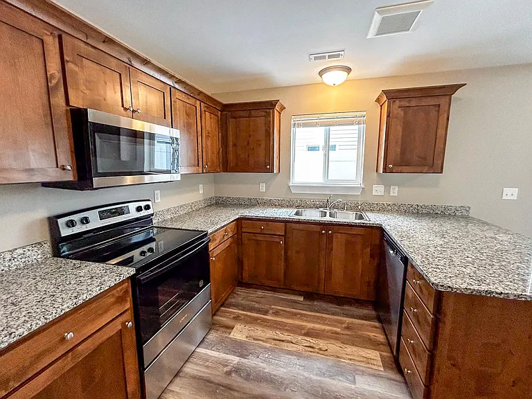 190 Margette Way — Photo 15