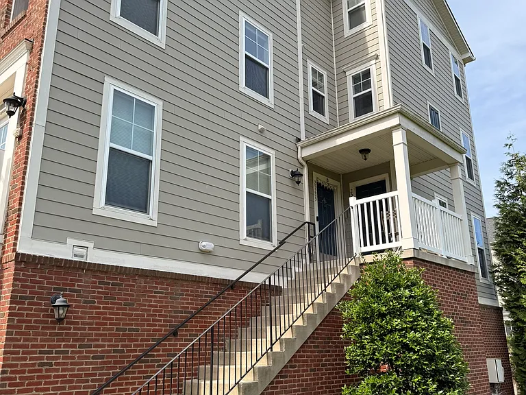 25207 Split Creek Ter — Photo 2