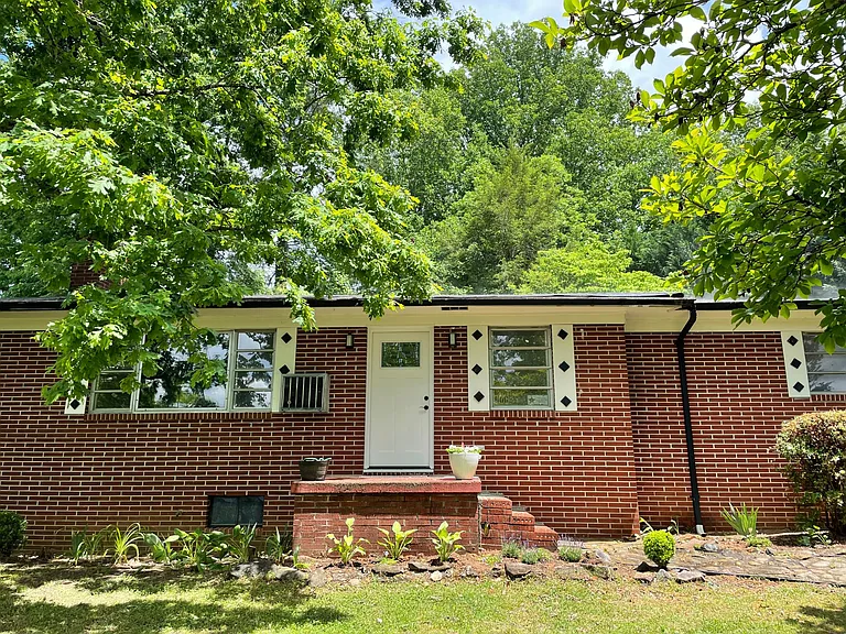 419 Wedgewood Pl SW — Photo 38