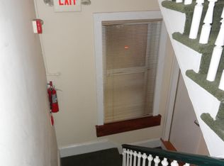 1703 Spruce St APT 3F, Philadelphia, PA 19103