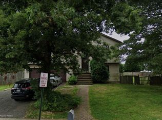 88 Chestnut St, Lakewood, NJ 08701