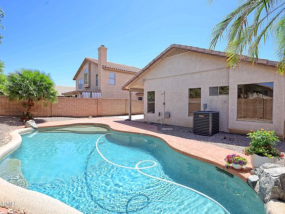 2nd image of 670 E KYLE Drive