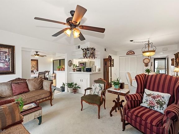 5th image of 5825 Trailwinds Dr APT 414