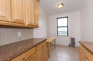 3394 Wayne Avenue #E62 image 1 of 8