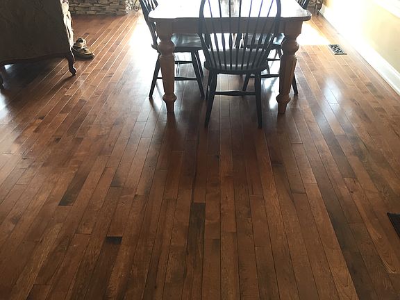 Hardwood hickory floor main 