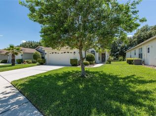 207 Center Oak Cir, Spring Hill, FL 34609