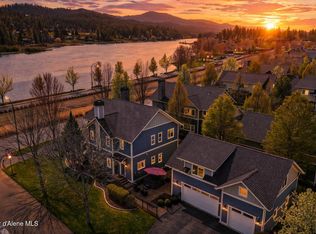 4083 W Shoreview Ln, Coeur D Alene, ID 83814